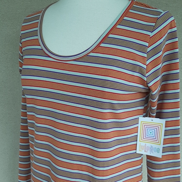 NWT LuLaRoe Lynnae-S with Stripes and Long Sleeves - Picture 1 of 14